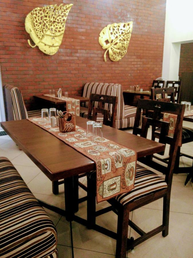Hotel Savoy - Since 1951 Jaipur Ngoại thất bức ảnh